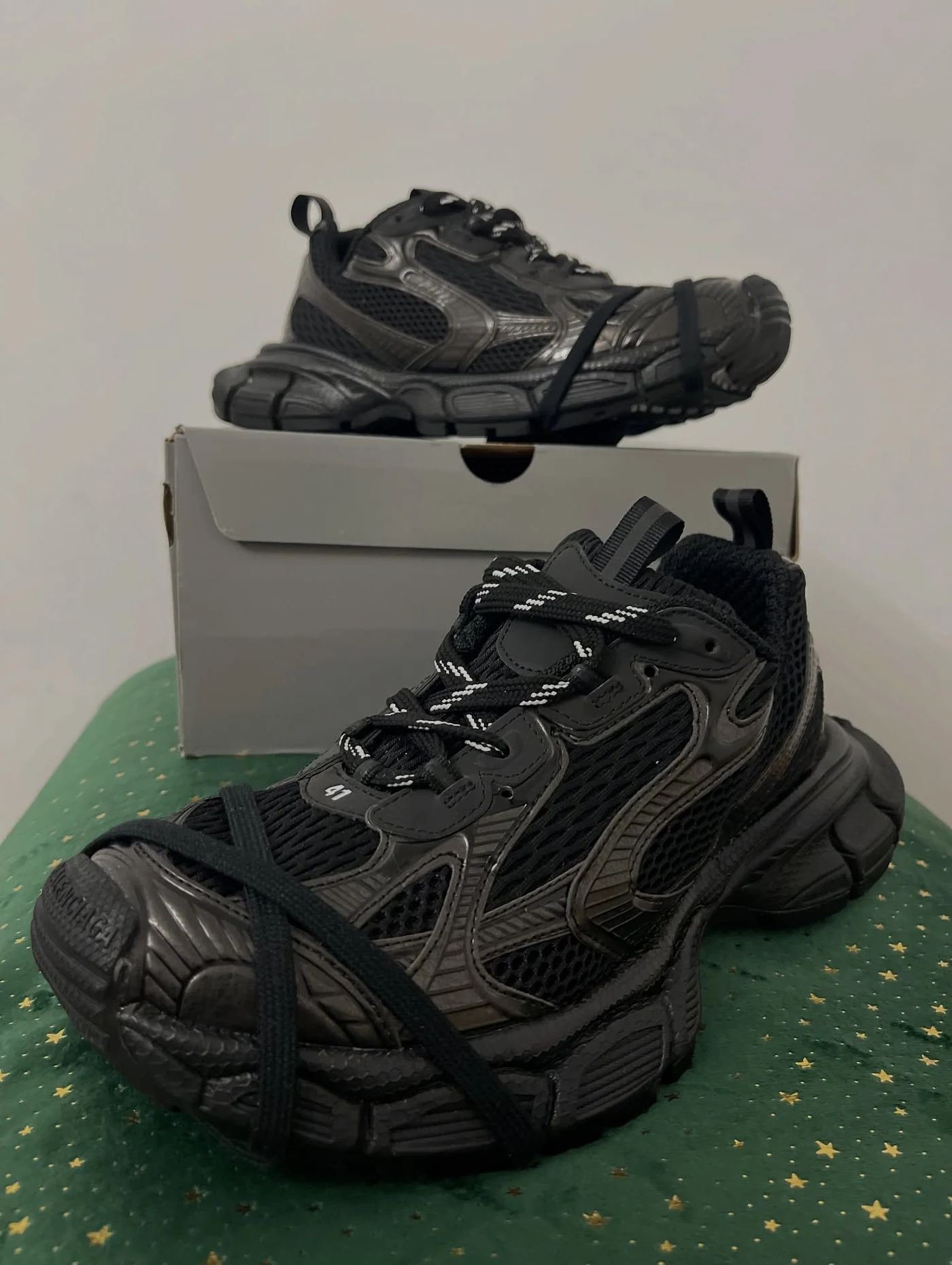 Balenciaga 3XL, imaginea 12
