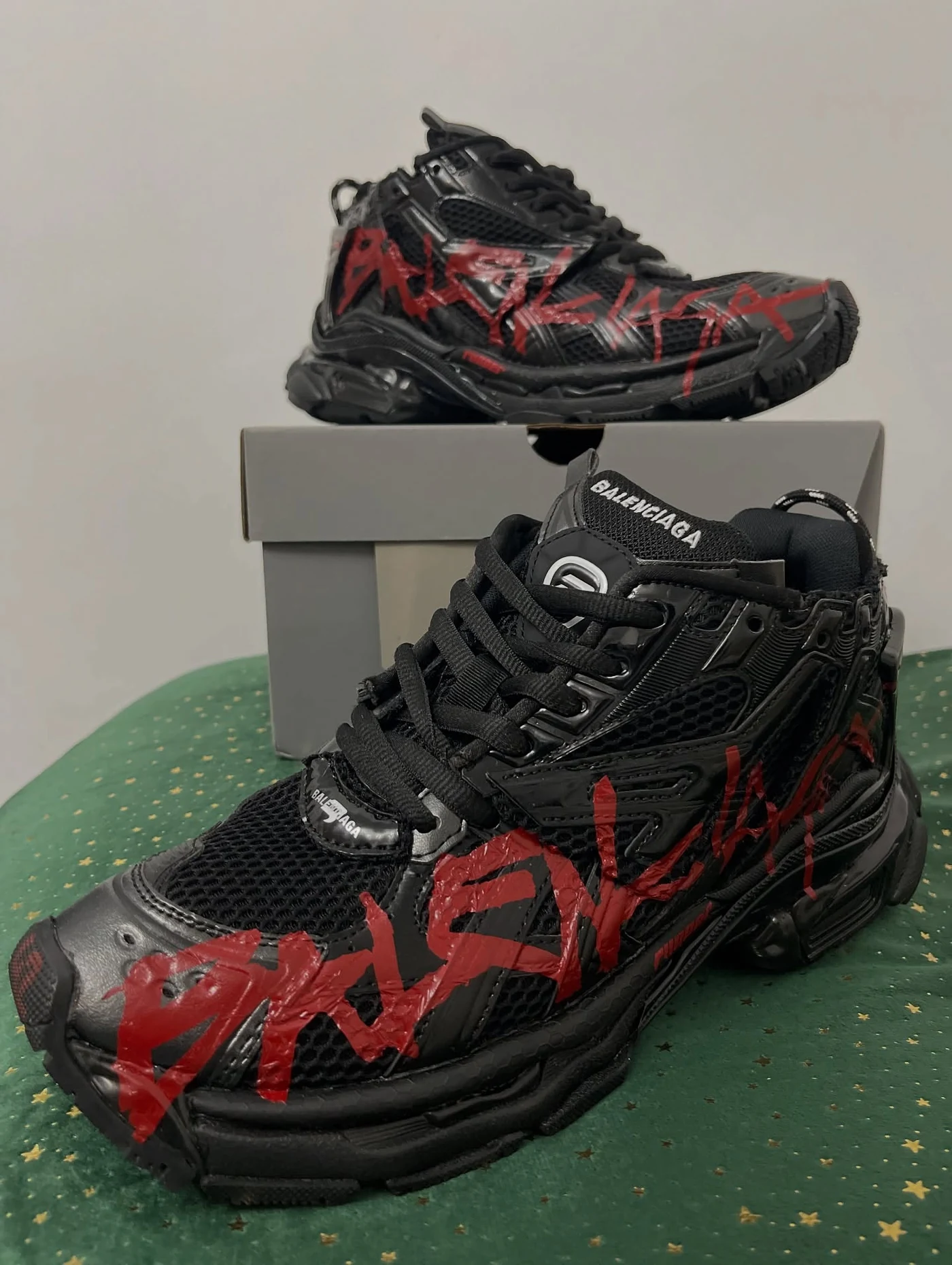 Balenciaga Runner Graffiti, imaginea 13