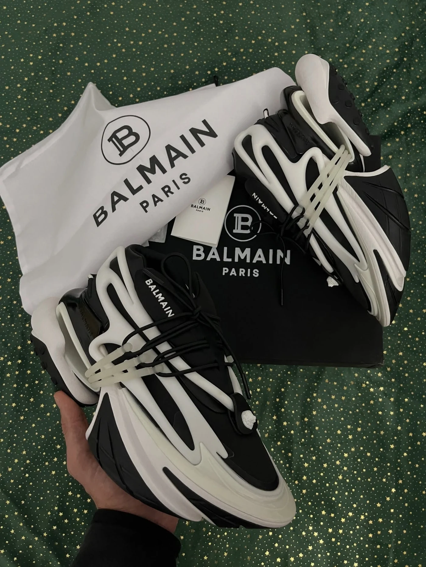 Balmain Unicorn, imaginea 15