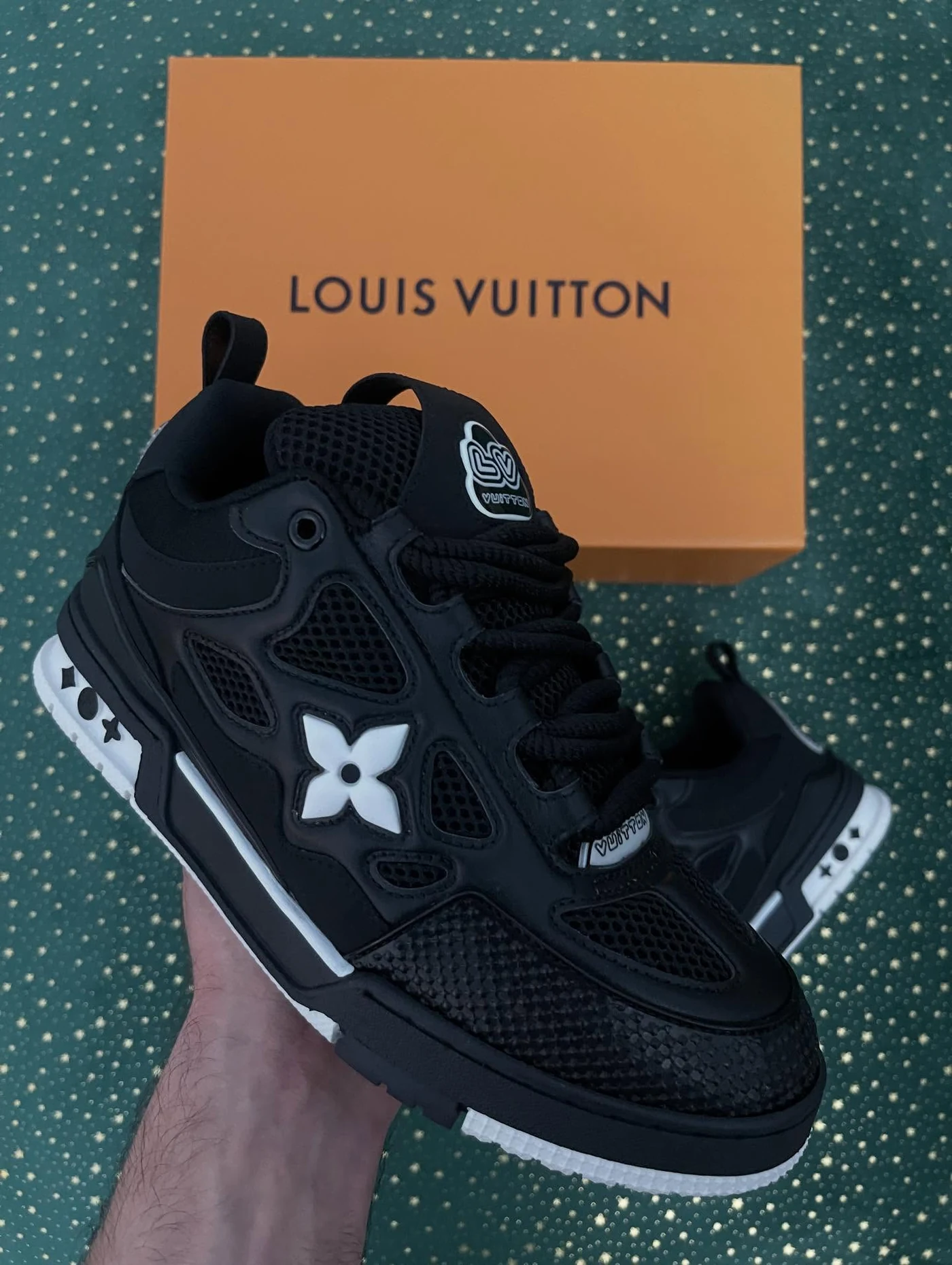 LV Skate Black White Satin Finish, imaginea 3
