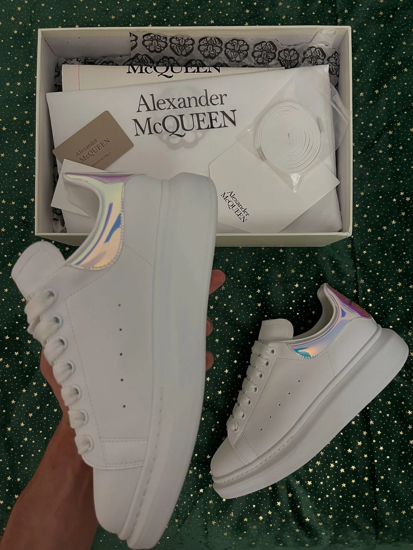 McQueen Holographic, imaginea 4