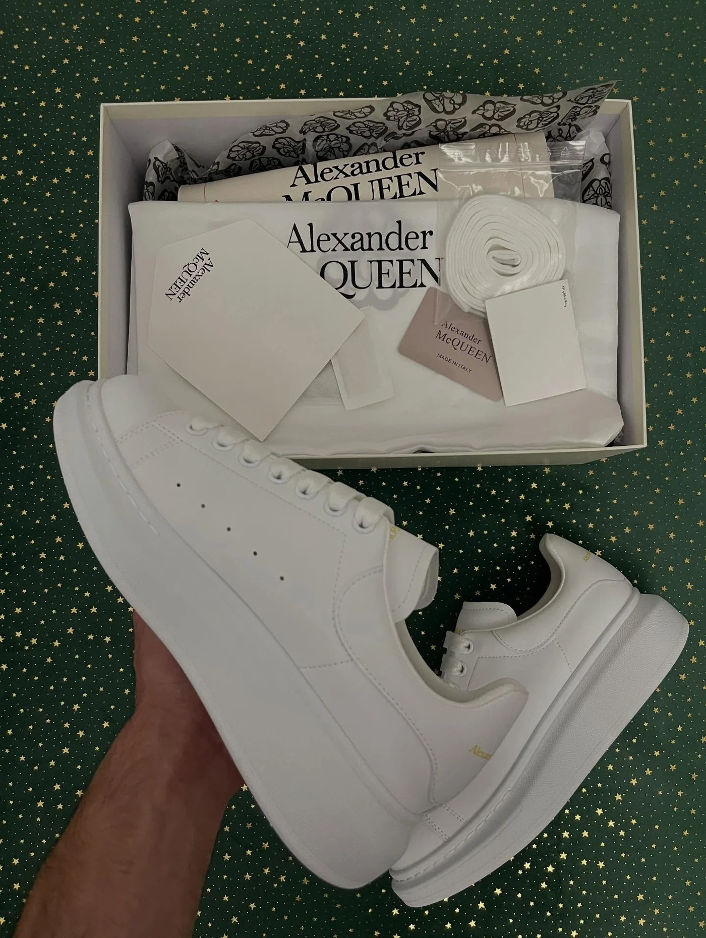 McQueen Triple White, imaginea 6