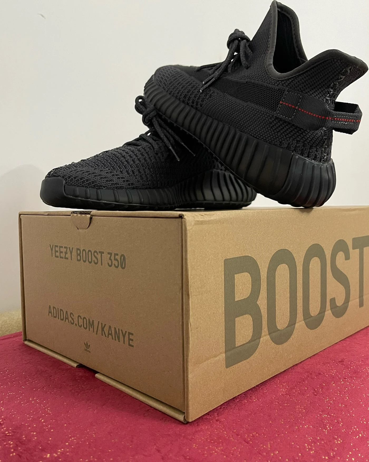 Yeezy 350 V2 Black Static, imaginea 6