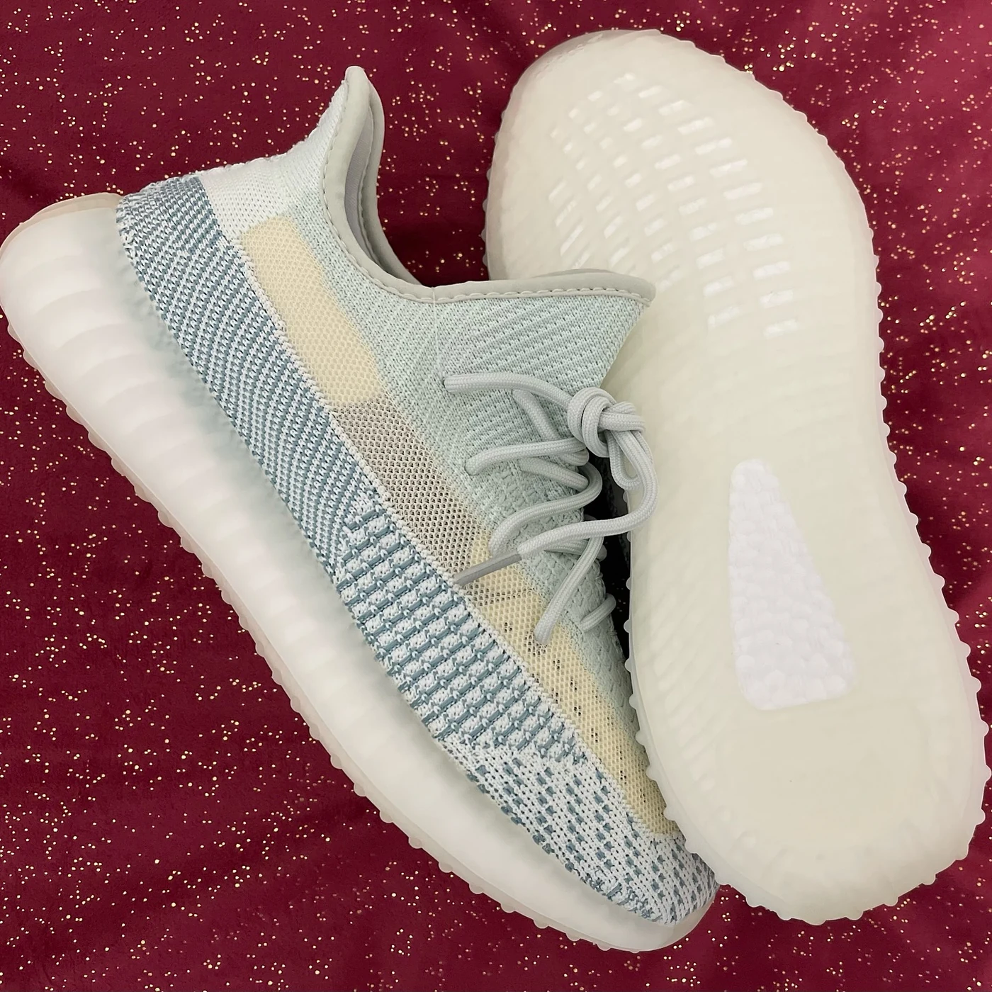 Yeezy 350 V2 Cloud White, imaginea 2